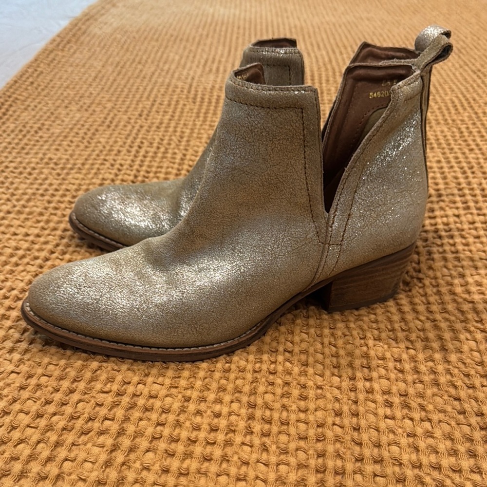 Diba True Women's Metallic Ankle Boots